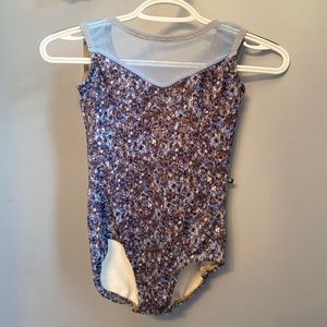 Luckyleo, size small